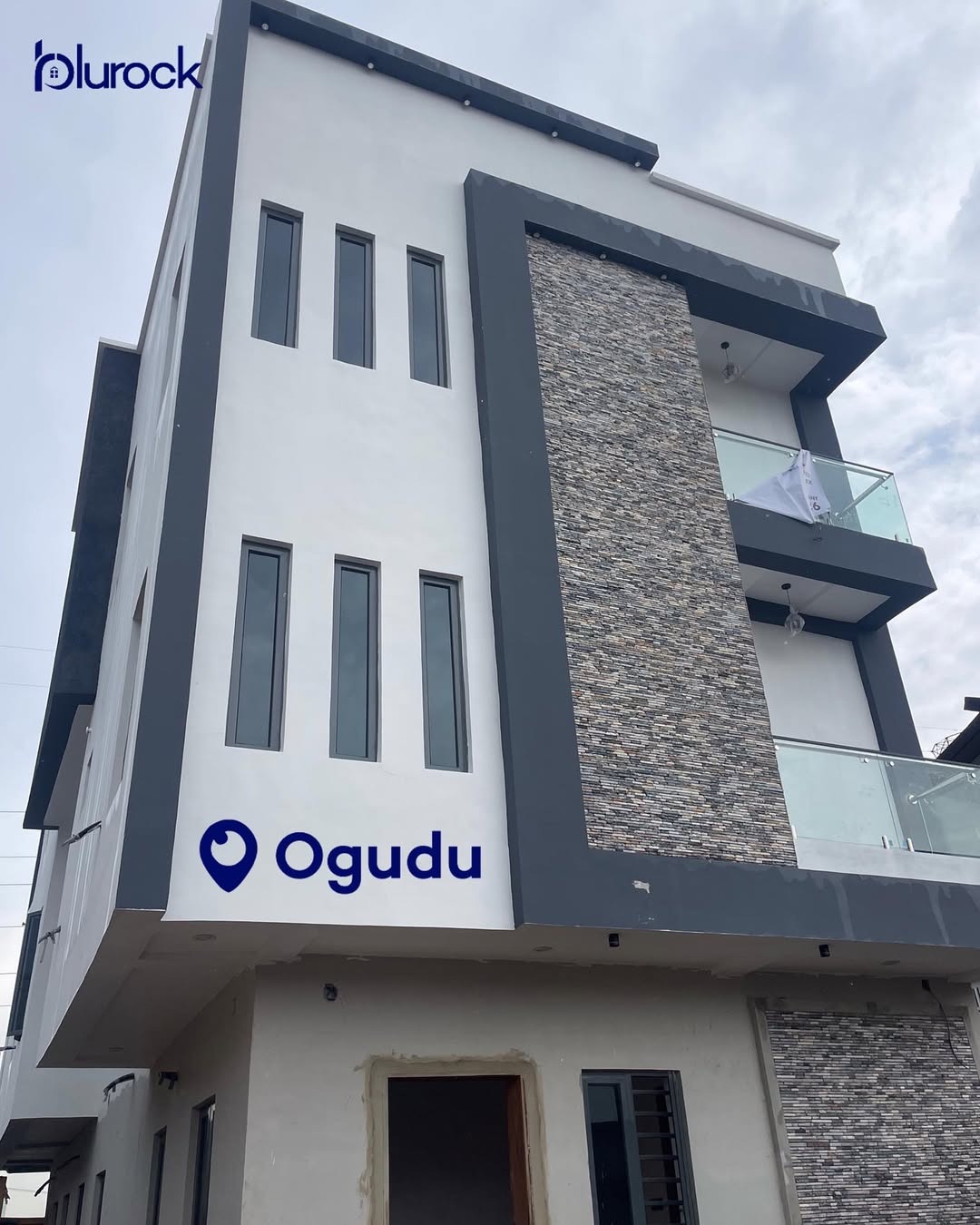 Dollar House, Sabo, near UNILAG/YabaTech